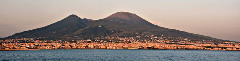 napoli.jpg